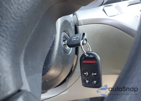 2008 Honda Odyssey Ex z USA, uszkodzony, nr VIN 5FNRL38428B073164